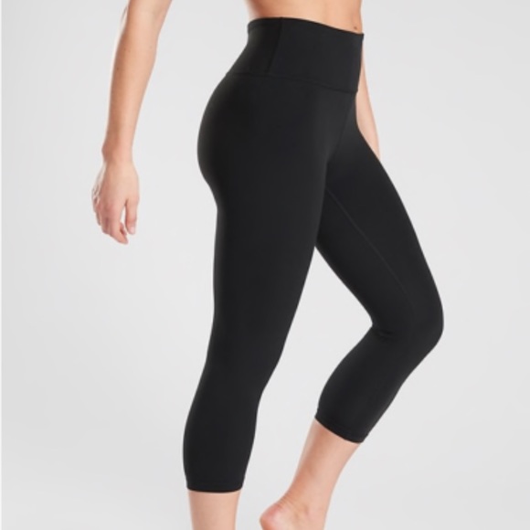 Athleta Elation Capri - Picture 3 of 7